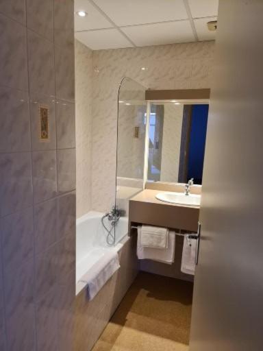 Hotel Des Roches Saint-Flour  Εξωτερικό φωτογραφία